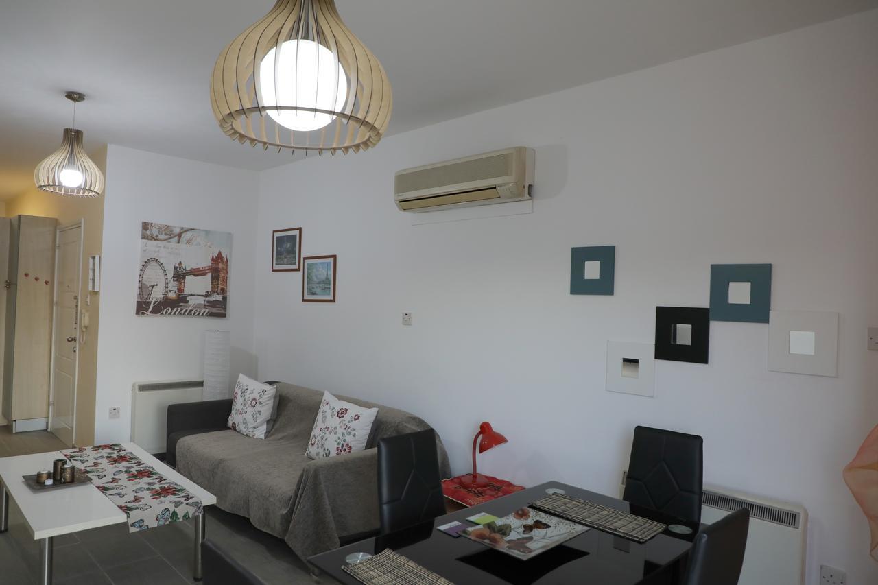 Bianco E U Apartment Nikosia Exterior foto